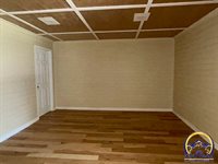 529 Melody Ct, Carbondale, KS 66523