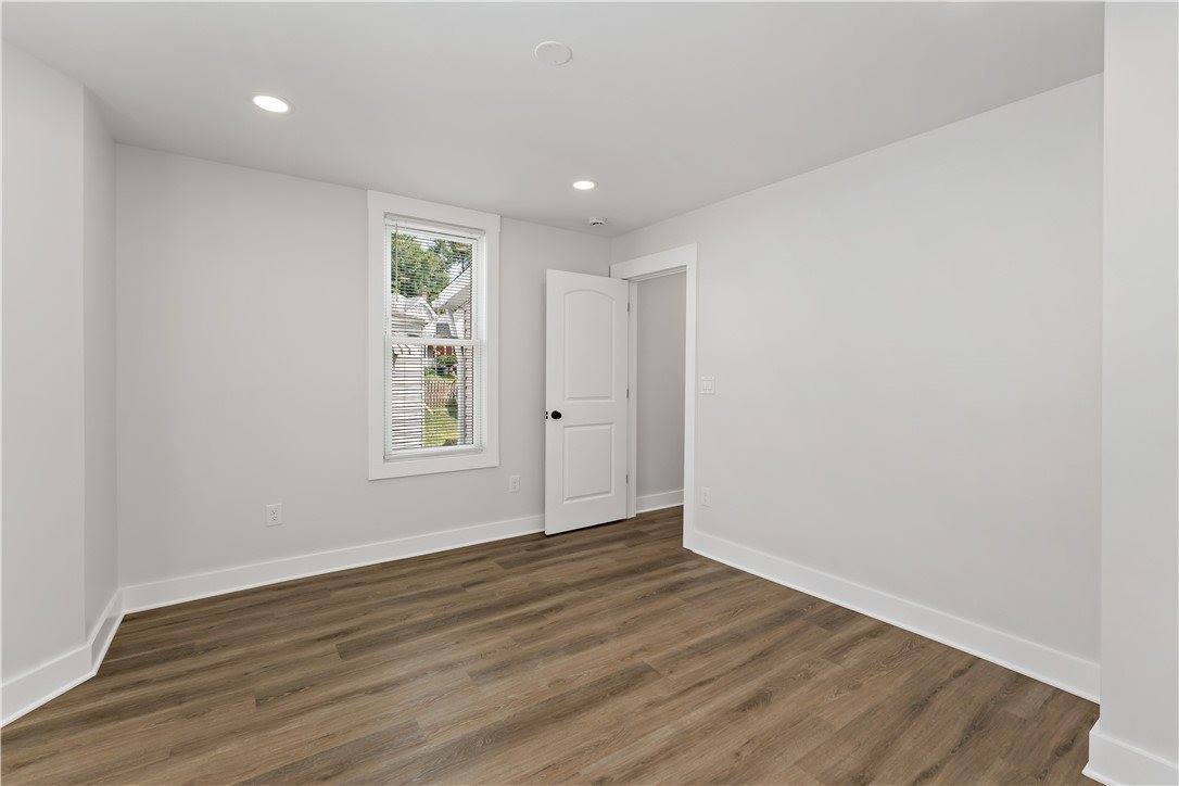 209 Shaler St, Mt Washington, PA 15211