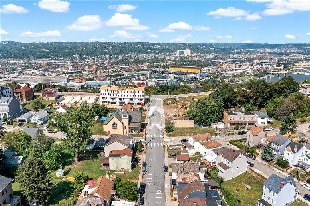 209 Shaler St, Mt Washington, PA 15211