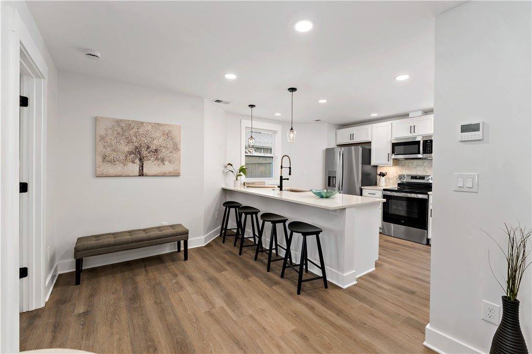 209 Shaler St, Mt Washington, PA 15211