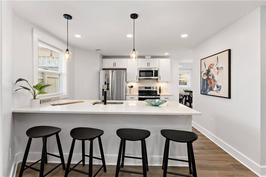 209 Shaler St, Mt Washington, PA 15211