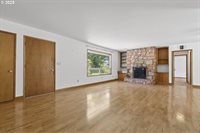 15835 SE 329TH Ave, Boring, OR 97009