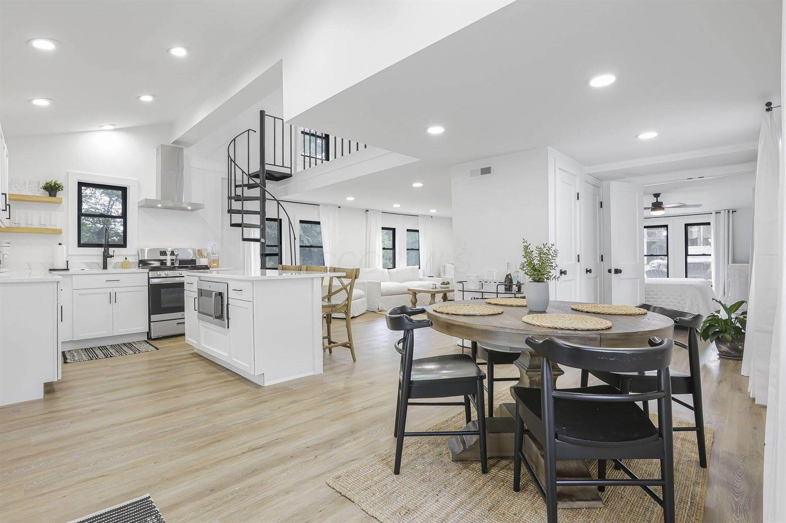 3996 North Bank Road, Millersport, OH 43046