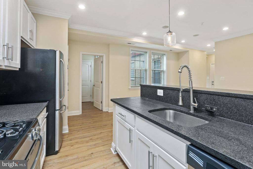 410 15TH Street NE, #24, Washington, DC 20002