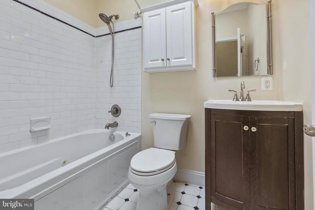 410 15TH Street NE, #24, Washington, DC 20002