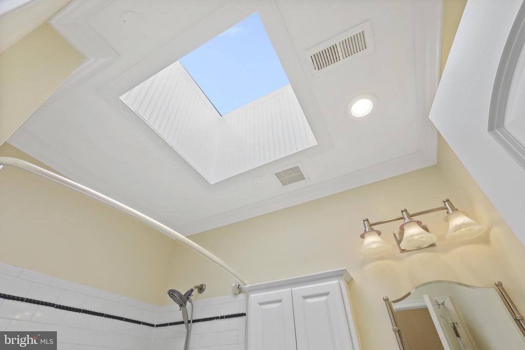 410 15TH Street NE, #24, Washington, DC 20002