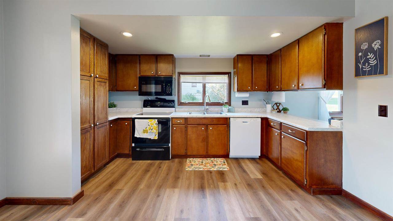 602 Division Street, Ontario, WI 54651