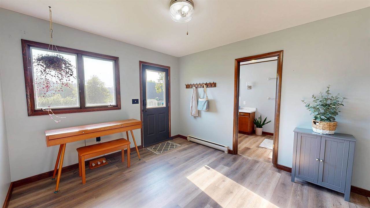 602 Division Street, Ontario, WI 54651