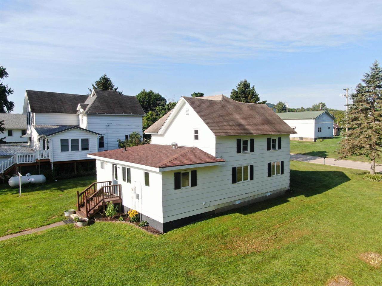 602 Division Street, Ontario, WI 54651