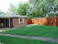 600 N Fir Tree Drive, Muncie, IN 47304