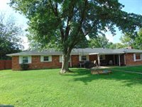 600 N Fir Tree Drive, Muncie, IN 47304