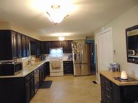 600 N Fir Tree Drive, Muncie, IN 47304