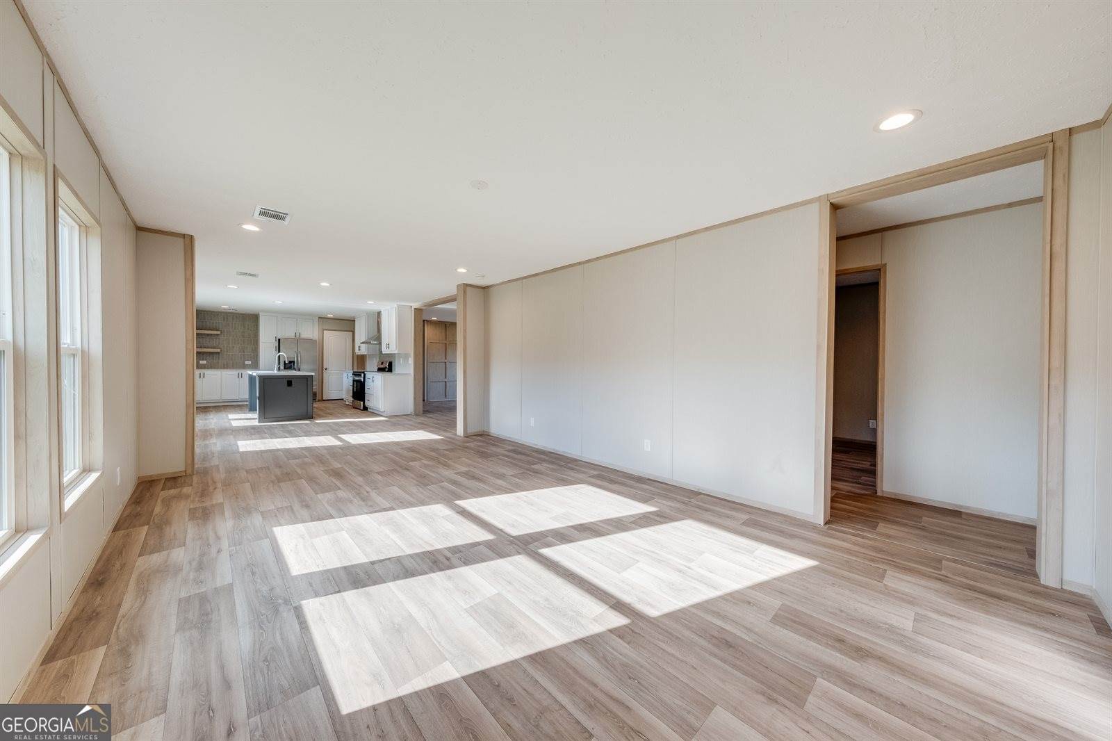 410 L B Hall Road, Garfield, GA 30425