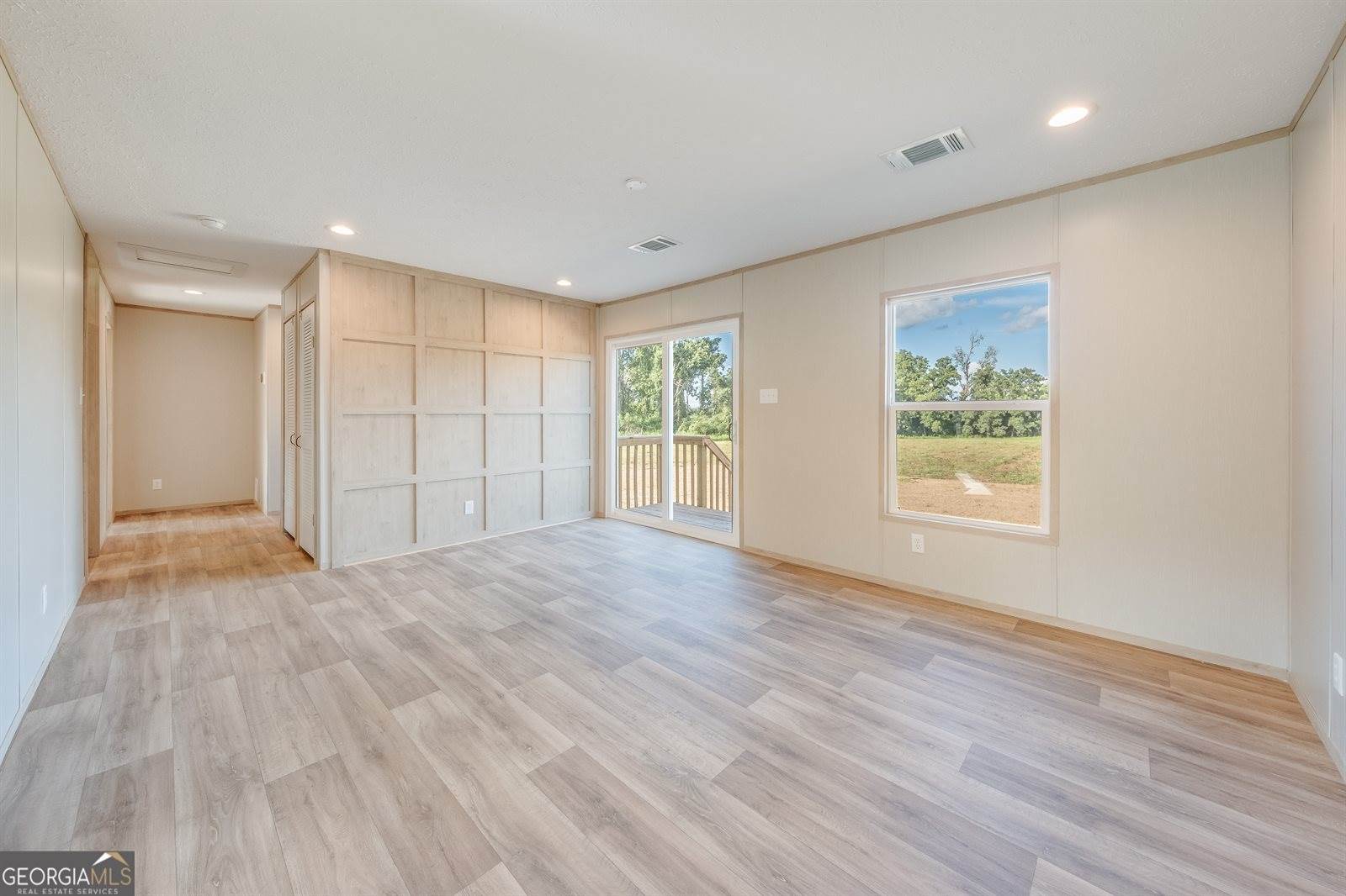 410 L B Hall Road, Garfield, GA 30425