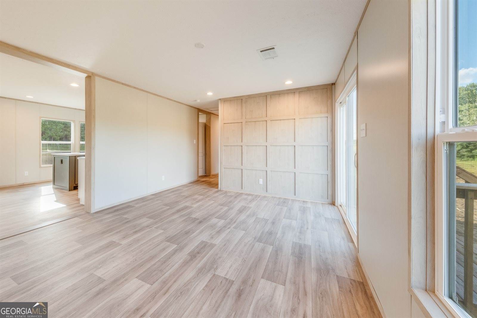 410 L B Hall Road, Garfield, GA 30425