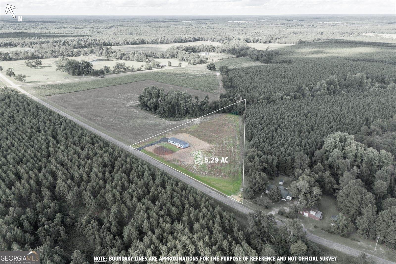 410 L B Hall Road, Garfield, GA 30425