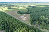 410 L B Hall Road, Garfield, GA 30425