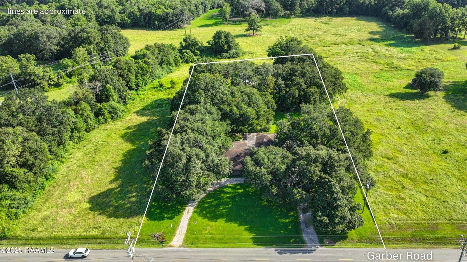 1036 Garber Road, Broussard, LA 70518