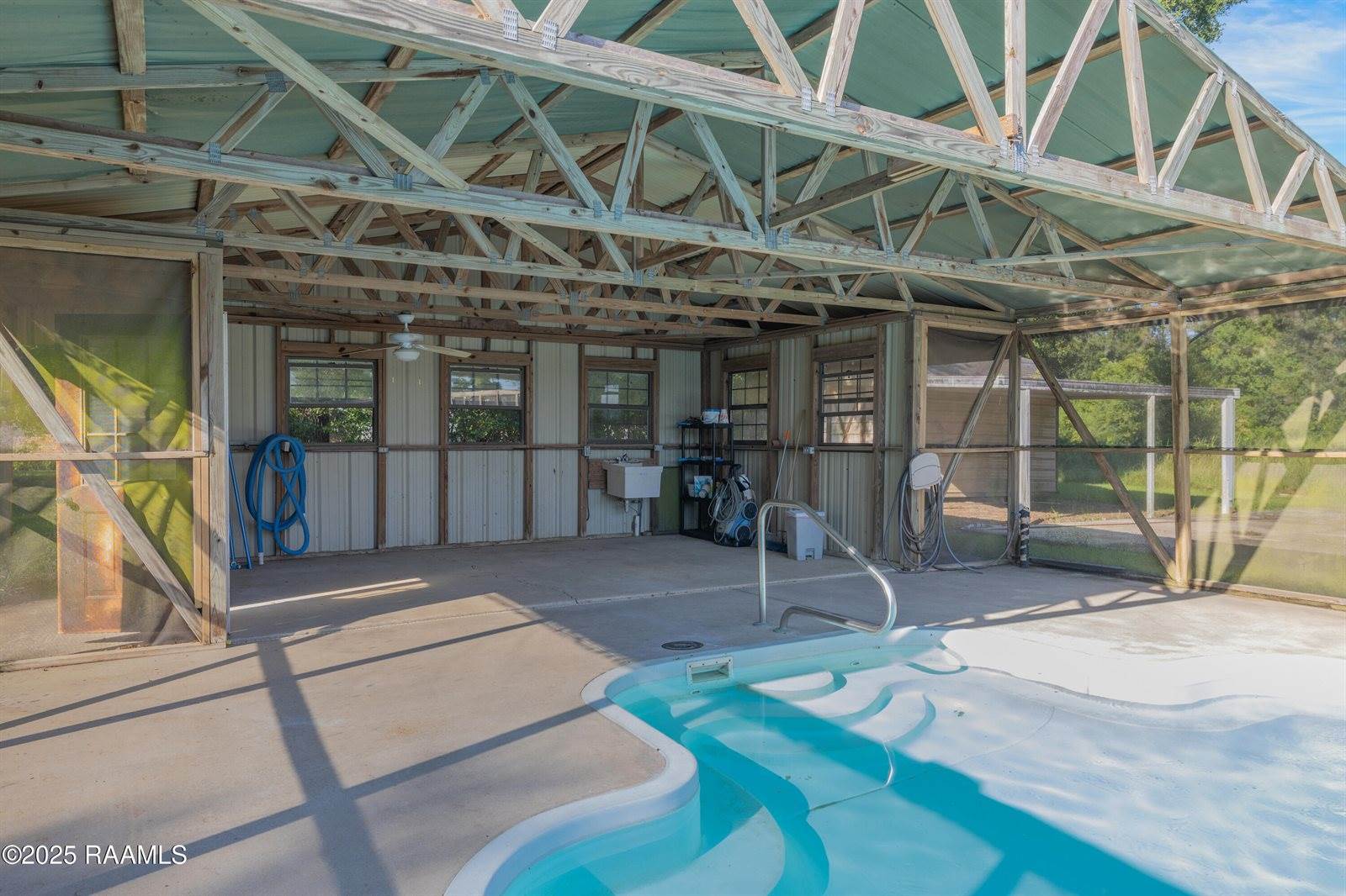 1036 Garber Road, Broussard, LA 70518