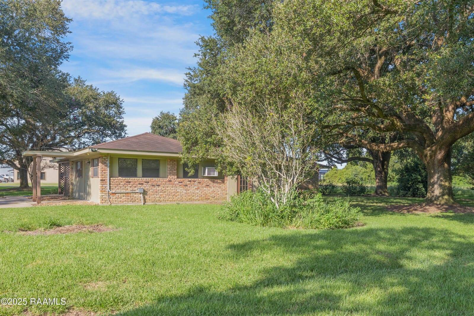 1036 Garber Road, Broussard, LA 70518