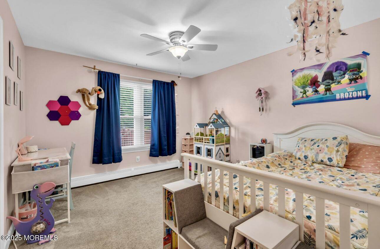 933 Lawrence Avenue, Toms River, NJ 08757