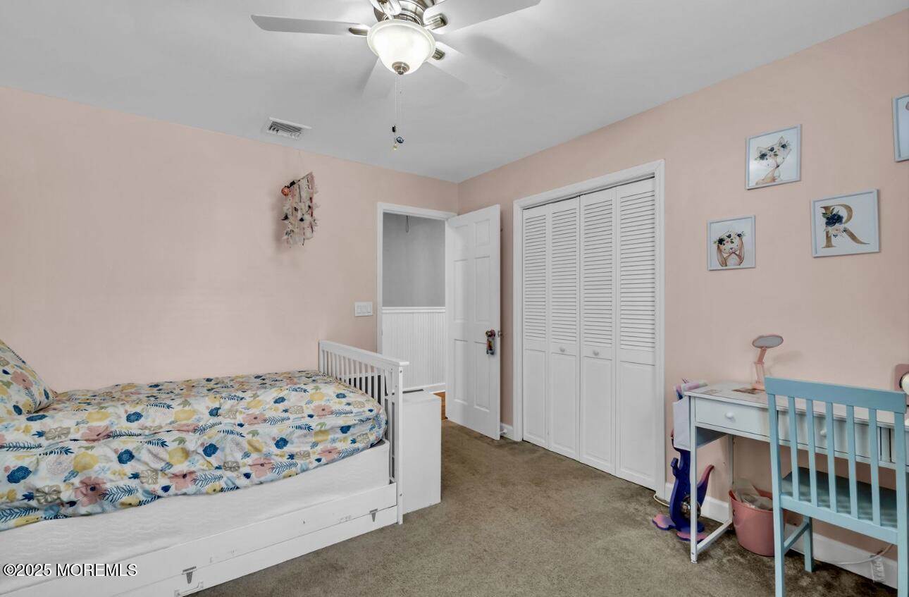 933 Lawrence Avenue, Toms River, NJ 08757