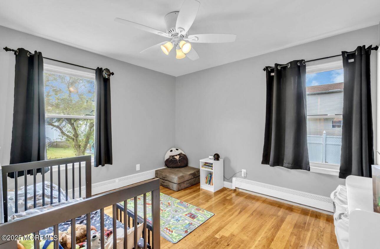 933 Lawrence Avenue, Toms River, NJ 08757