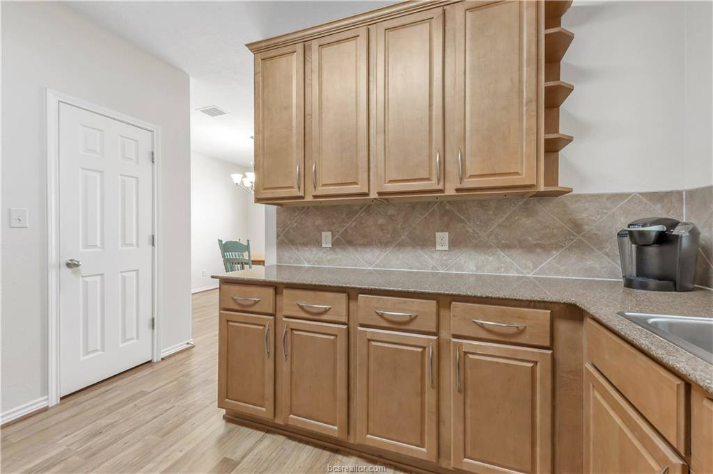 1611 Culture Lane, College Station, TX 77845