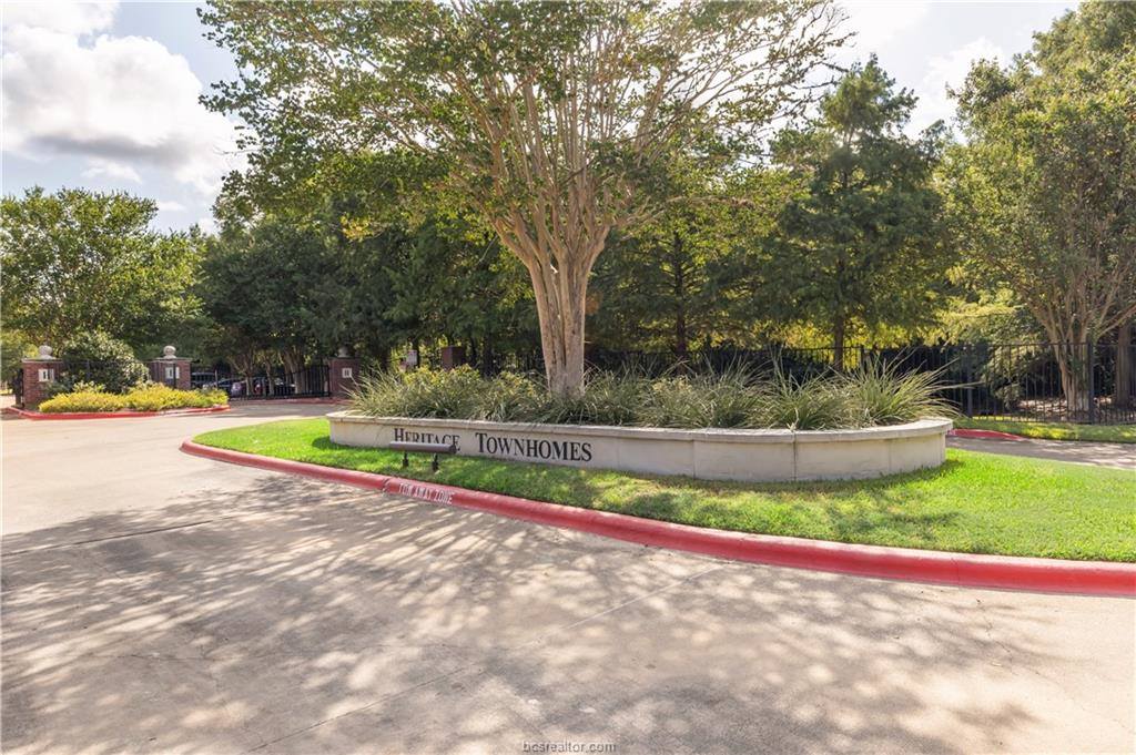 1611 Culture Lane, College Station, TX 77845