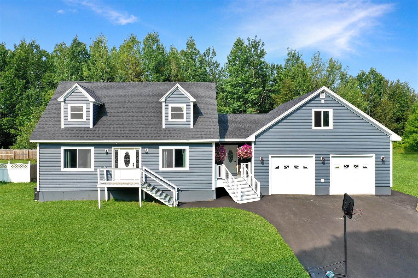 17 Maple Street, Mapleton, ME 04757