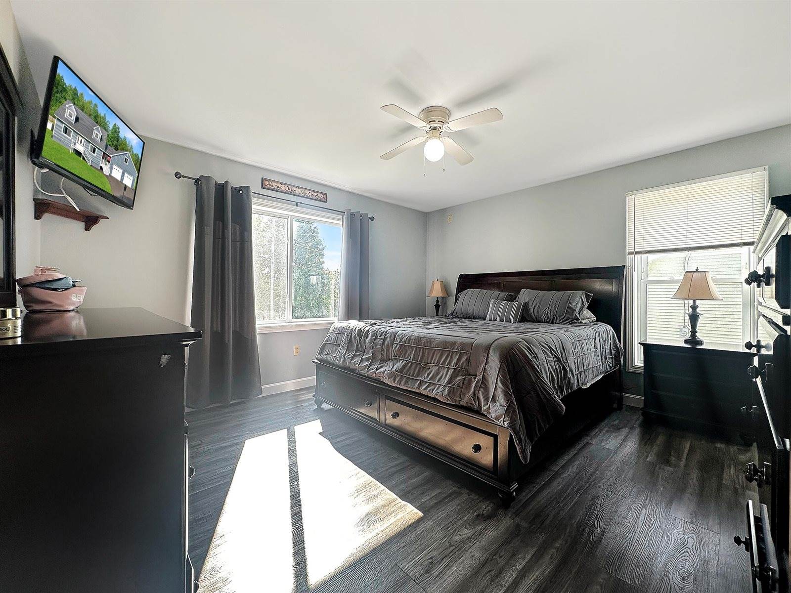 17 Maple Street, Mapleton, ME 04757