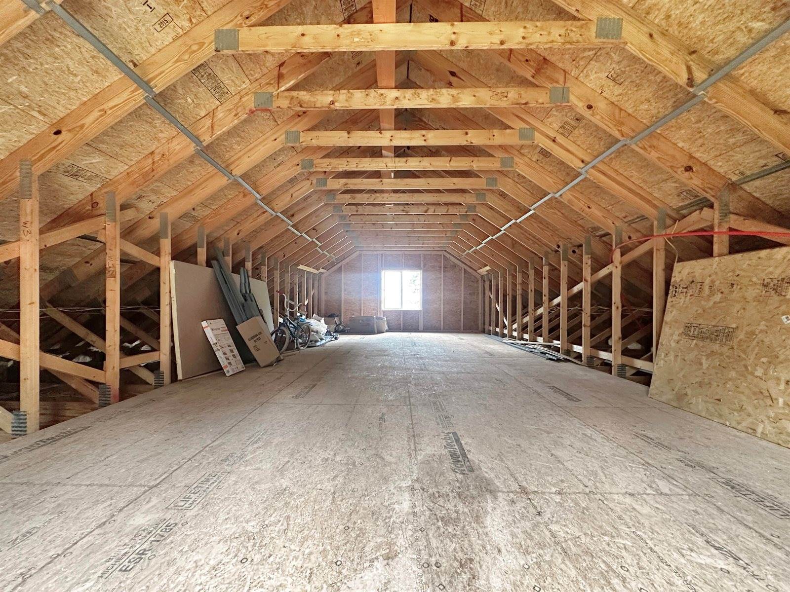 17 Maple Street, Mapleton, ME 04757