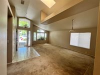 8459 Pastori Way, Sacramento, CA 95828