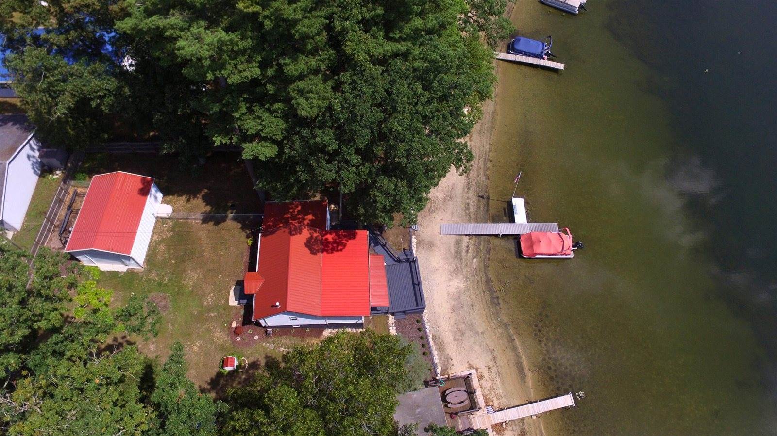 551 North Rock Lake Drive, Vestaburg, MI 48891