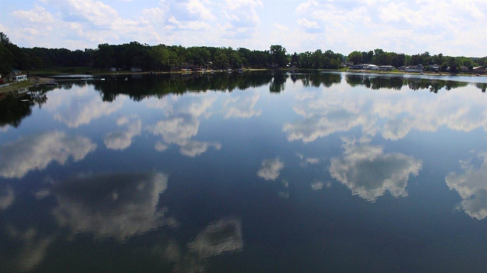 551 North Rock Lake Drive, Vestaburg, MI 48891