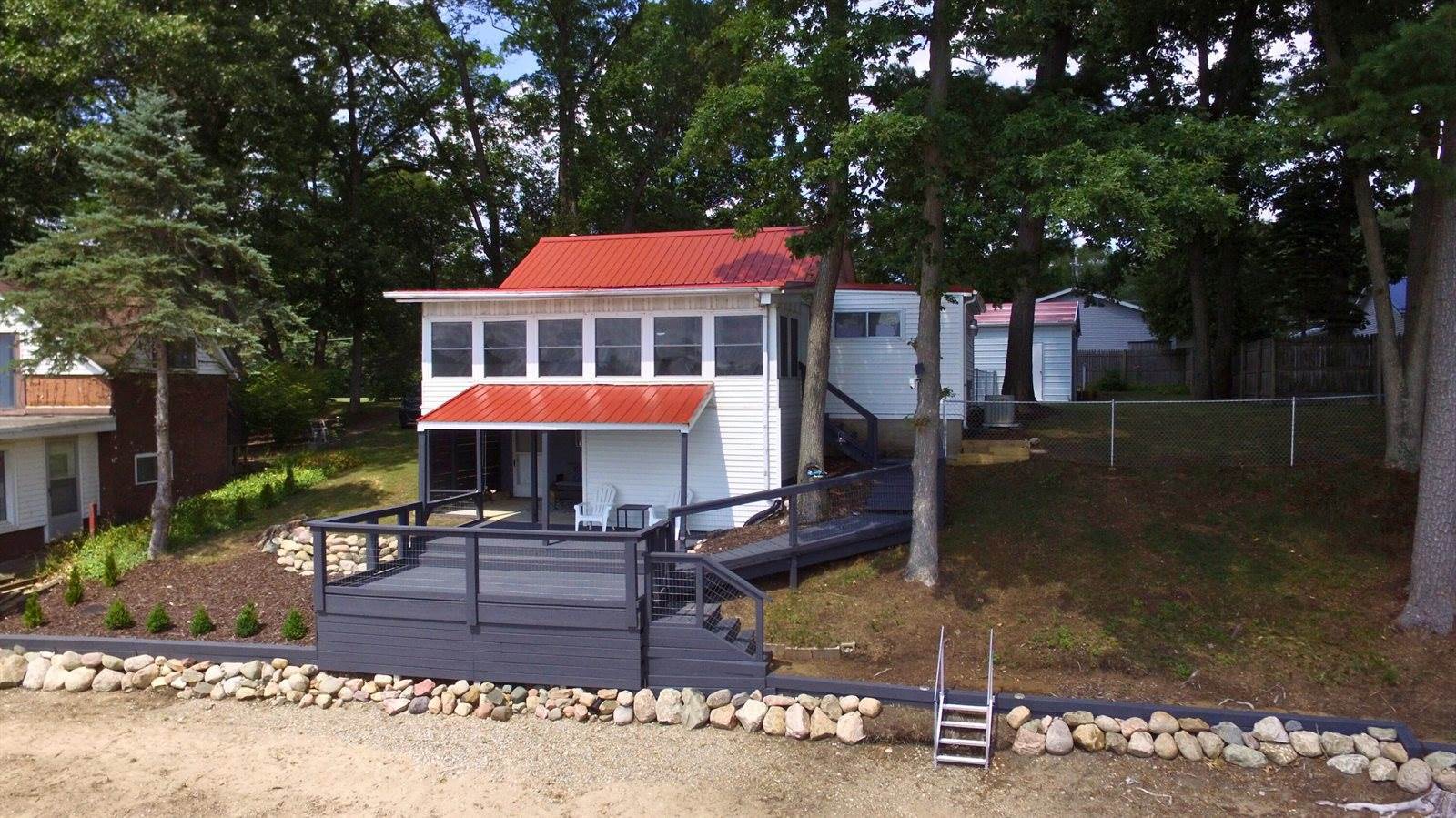 551 North Rock Lake Drive, Vestaburg, MI 48891