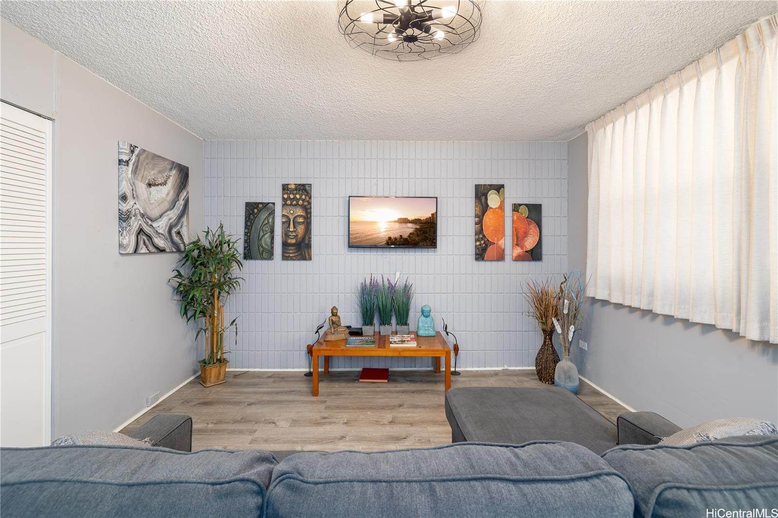 1911 Kalakaua Avenue, #406, Honolulu, HI 96815