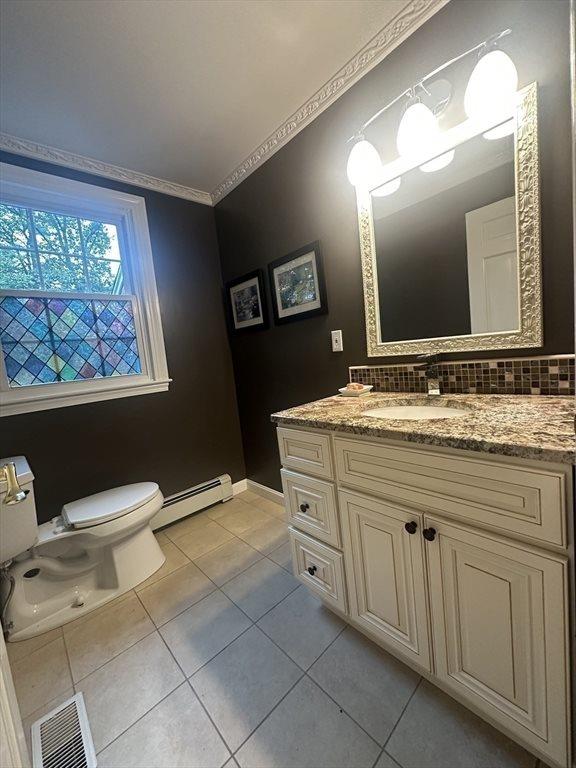 186 Pecunit Street, Canton, MA 02021