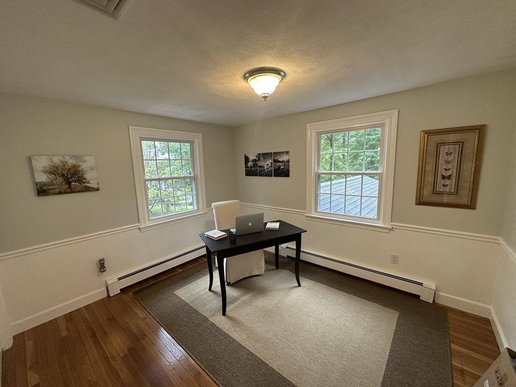 186 Pecunit Street, Canton, MA 02021