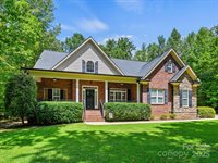 8109 Cane Pointe Lane, Waxhaw, NC 28173