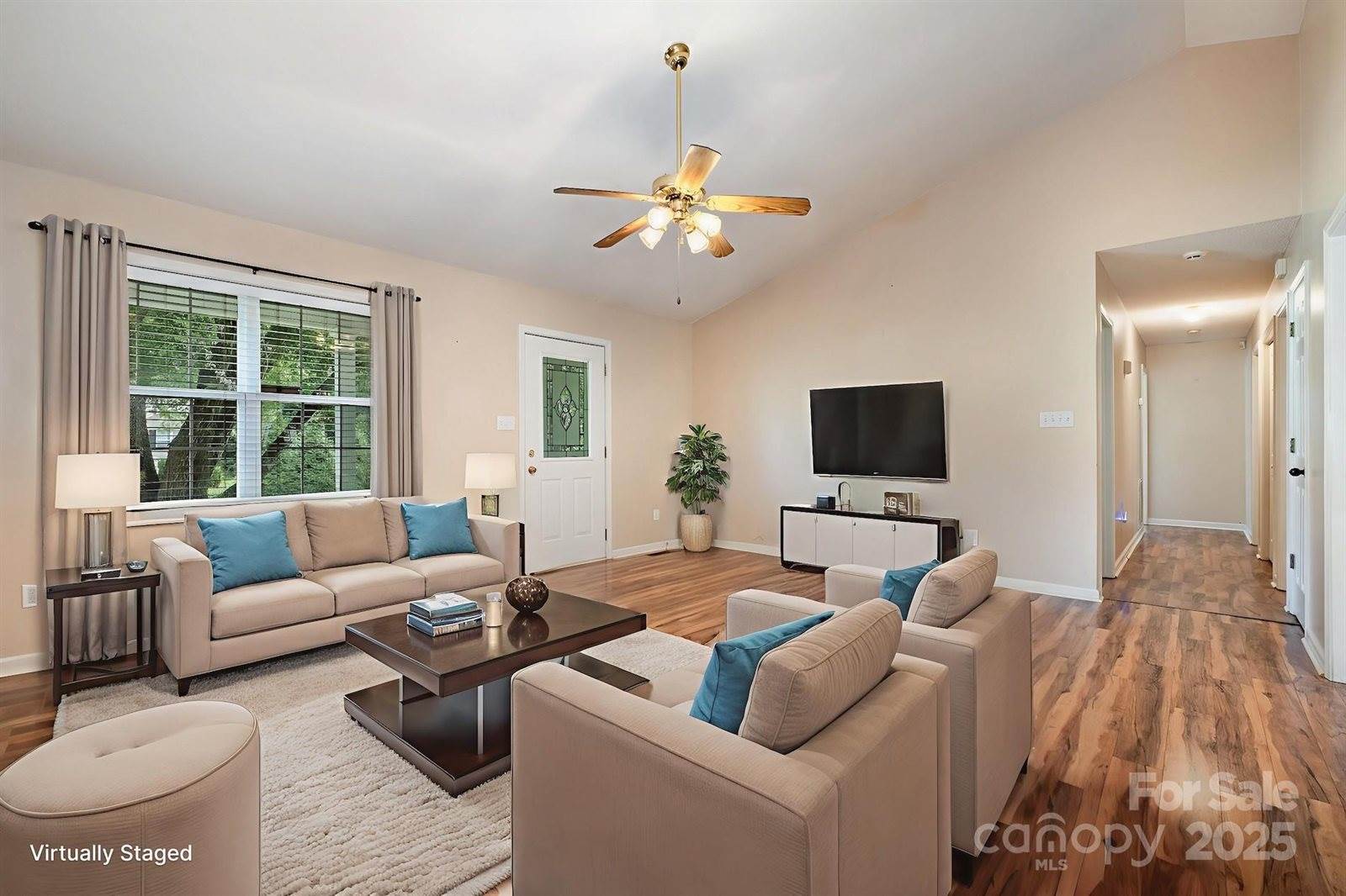 2076 Summerfield Circle, Conover, NC 28613