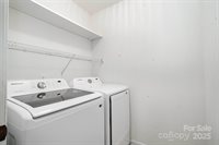 2076 Summerfield Circle, Conover, NC 28613