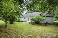 2076 Summerfield Circle, Conover, NC 28613