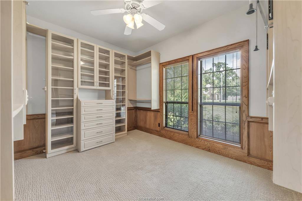 2904 Camille Drive, College Station, TX 77845