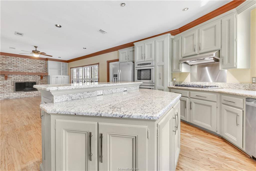 2904 Camille Drive, College Station, TX 77845