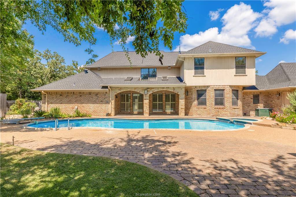 2904 Camille Drive, College Station, TX 77845