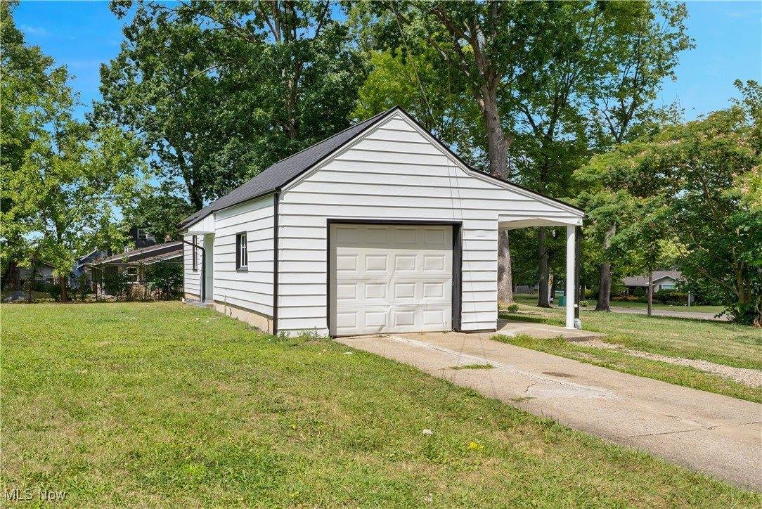 4528 Sheridan Road, Youngstown, OH 44514