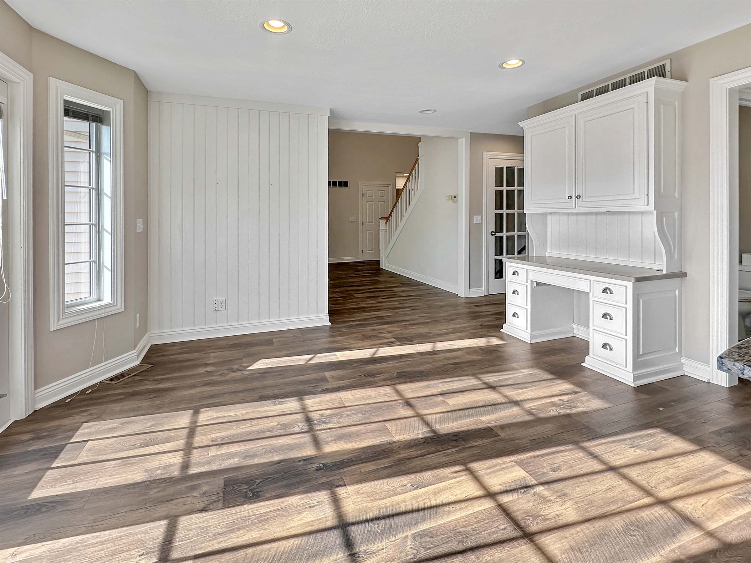 536 N Union, Loudonville, OH 44842