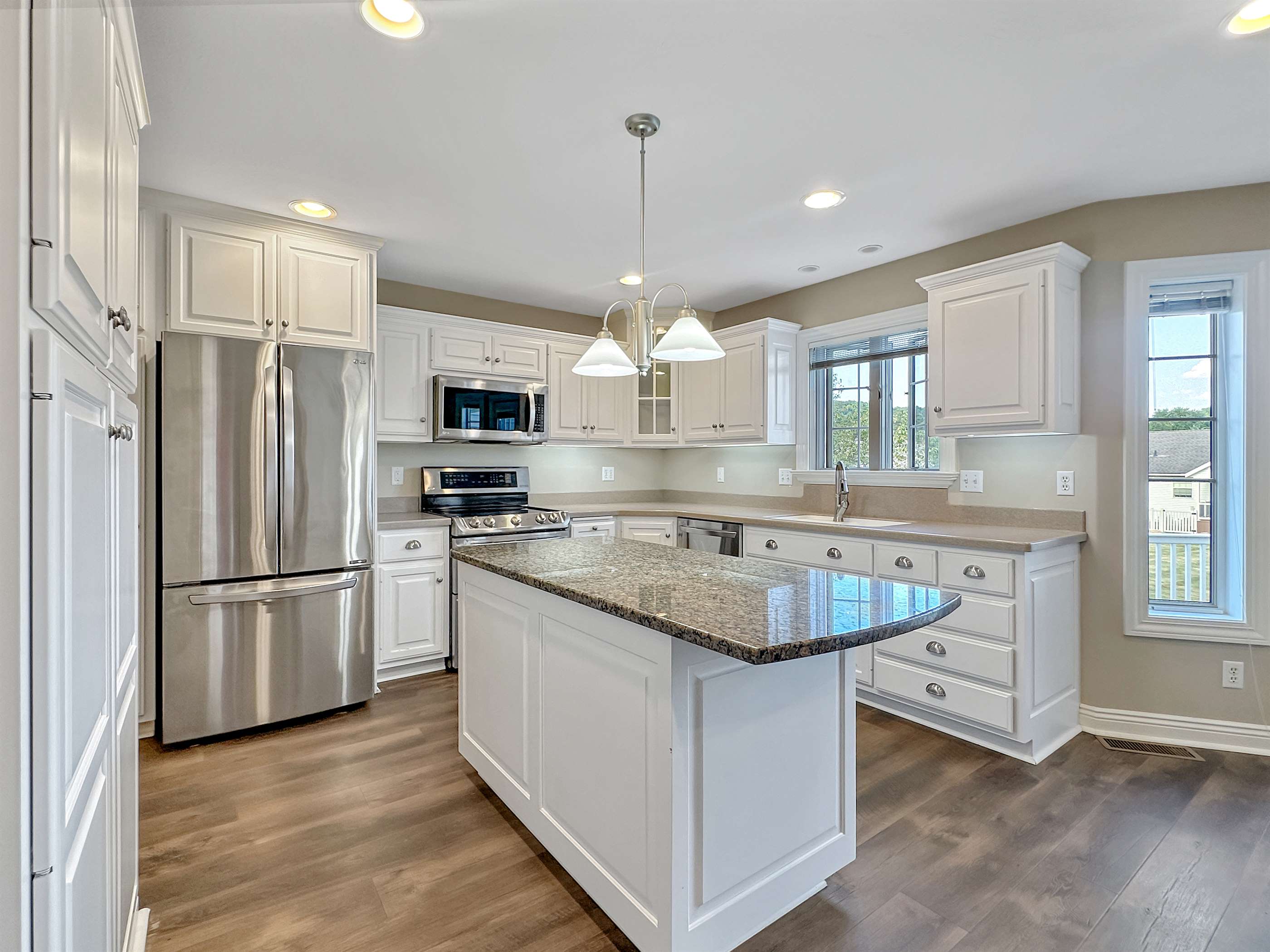 536 N Union, Loudonville, OH 44842