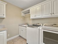 536 N Union, Loudonville, OH 44842